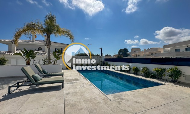 Gebrauchtimmobilien - Villa - Villamartin