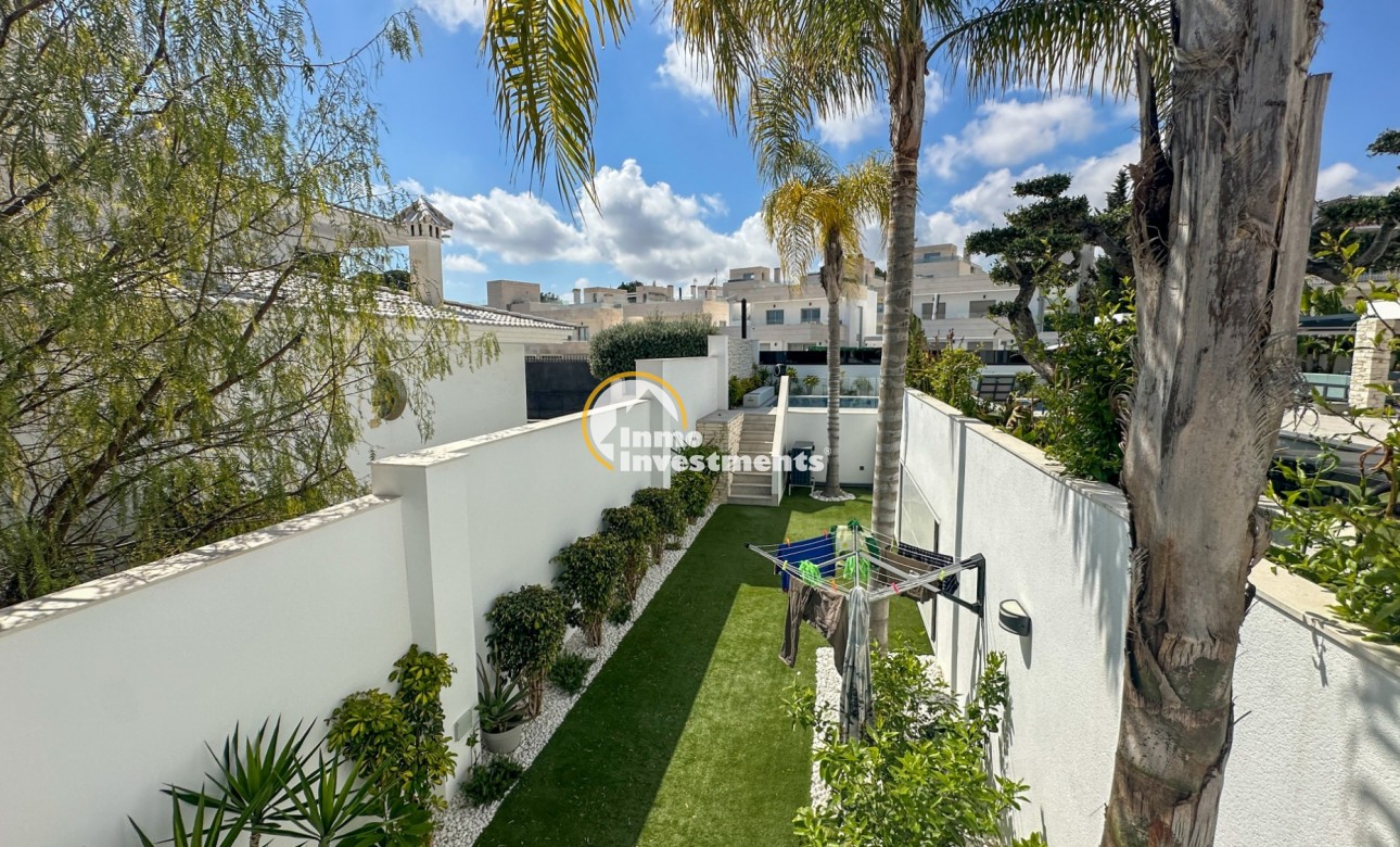Gebrauchtimmobilien - Villa - Villamartin