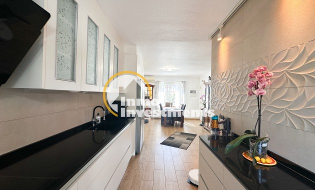 Bestaande bouw - Half vrijstaande villa - Los Balcones