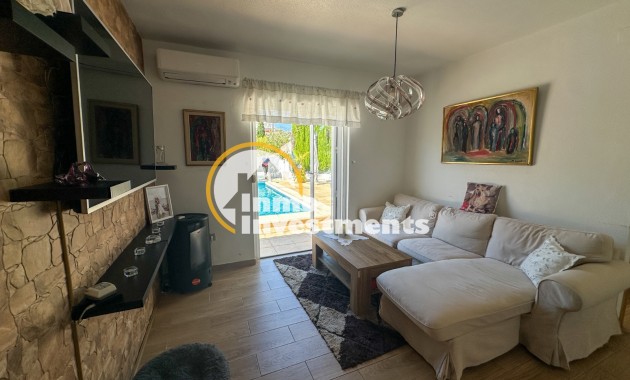 Bestaande bouw - Half vrijstaande villa - Los Balcones