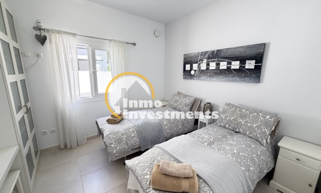 Gebrauchtimmobilien - Villa - Mil Palmeras - Strand
