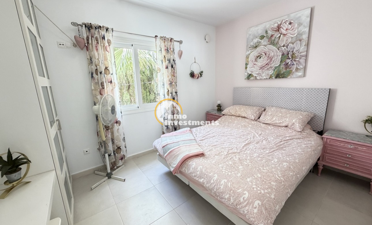 Gebrauchtimmobilien - Villa - Mil Palmeras - Strand