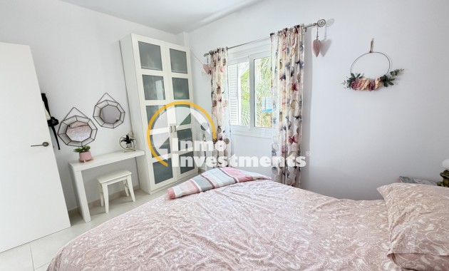 Gebrauchtimmobilien - Villa - Mil Palmeras - Strand