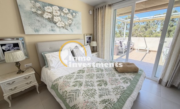 Gebrauchtimmobilien - Villa - Mil Palmeras - Strand