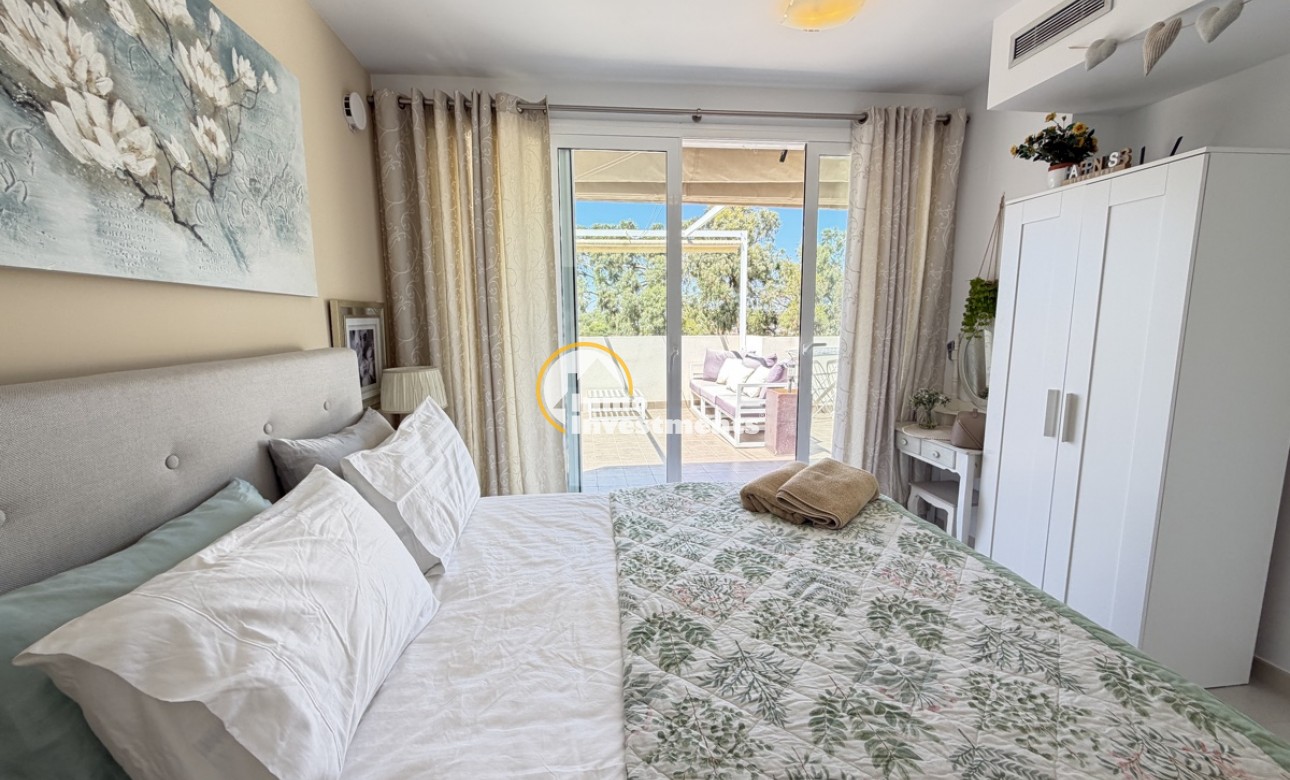 Gebrauchtimmobilien - Villa - Mil Palmeras - Strand