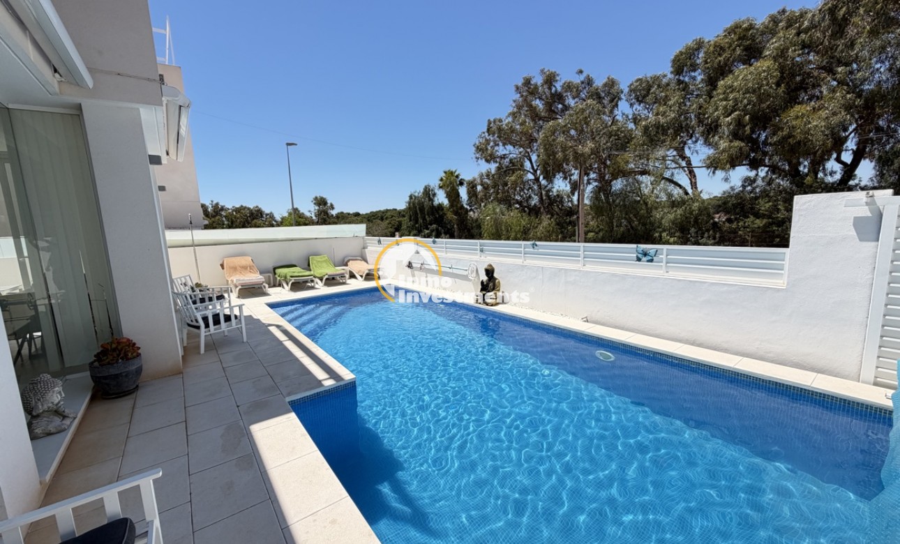Gebrauchtimmobilien - Villa - Mil Palmeras - Strand