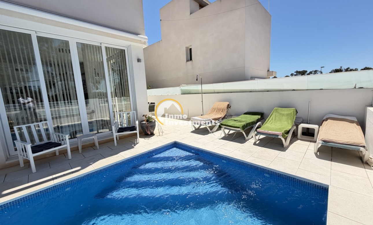 Gebrauchtimmobilien - Villa - Mil Palmeras - Strand