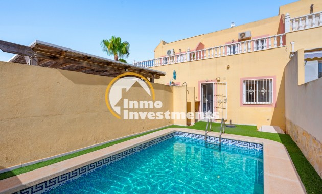 Gebrauchtimmobilien - Reihenhaus - Villamartin - Bosque de las Lomas 