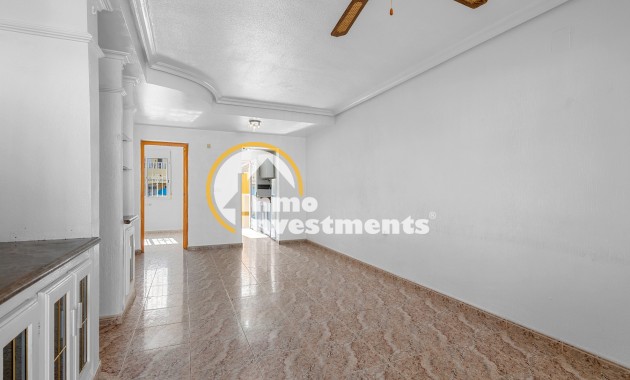 Gebrauchtimmobilien - Reihenhaus - Villamartin - Bosque de las Lomas 