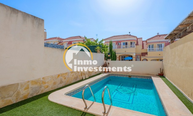 Gebrauchtimmobilien - Reihenhaus - Villamartin - Bosque de las Lomas 
