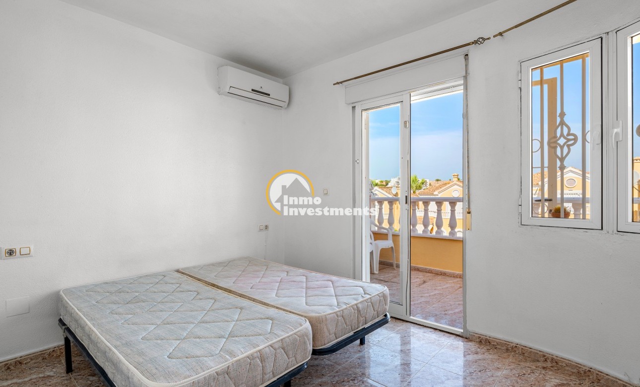 Gebrauchtimmobilien - Reihenhaus - Villamartin - Bosque de las Lomas 