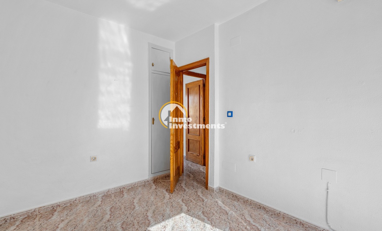 Gebrauchtimmobilien - Reihenhaus - Villamartin - Bosque de las Lomas 