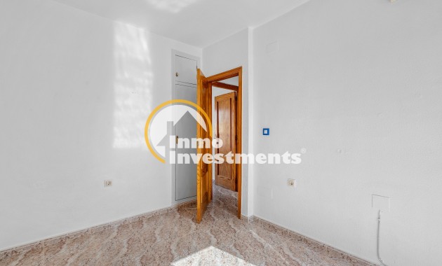 Gebrauchtimmobilien - Reihenhaus - Villamartin - Bosque de las Lomas 