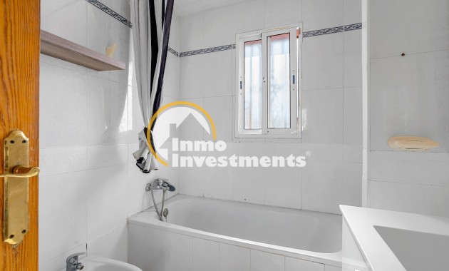 Gebrauchtimmobilien - Reihenhaus - Villamartin - Bosque de las Lomas 