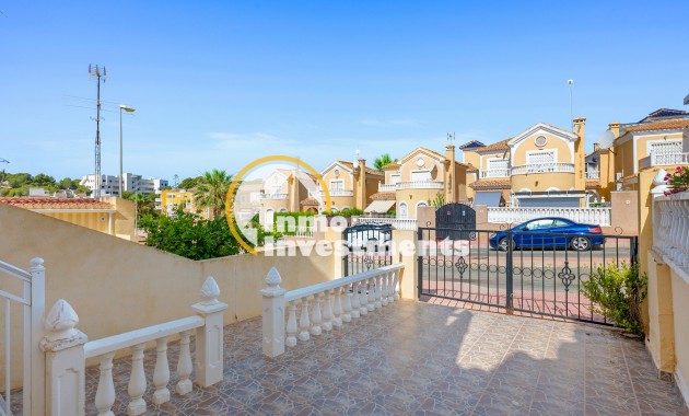 Gebrauchtimmobilien - Reihenhaus - Villamartin - Bosque de las Lomas 