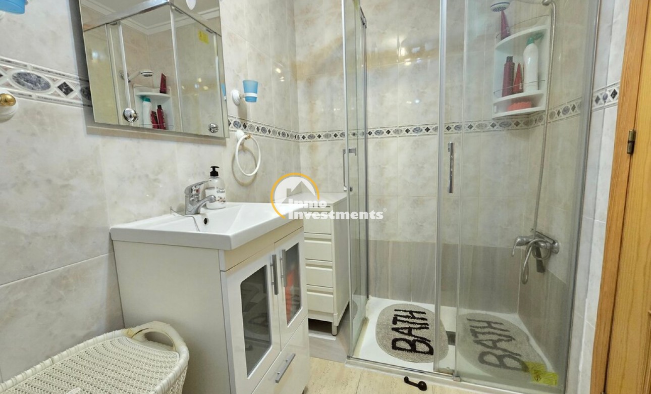 Resale - Apartment - Torrevieja