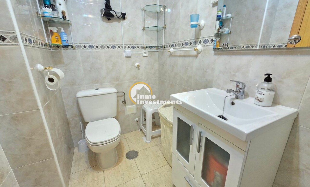 Resale - Apartment - Torrevieja