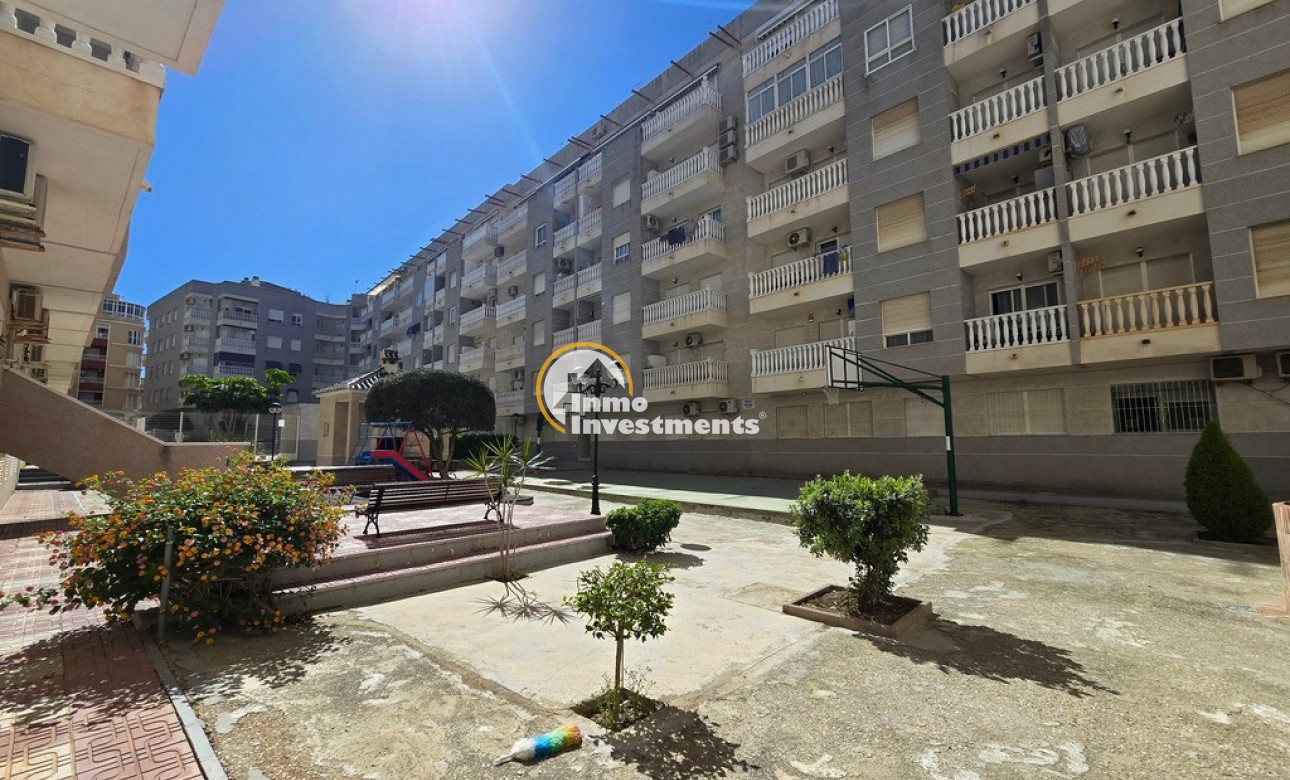 Resale - Apartment - Torrevieja
