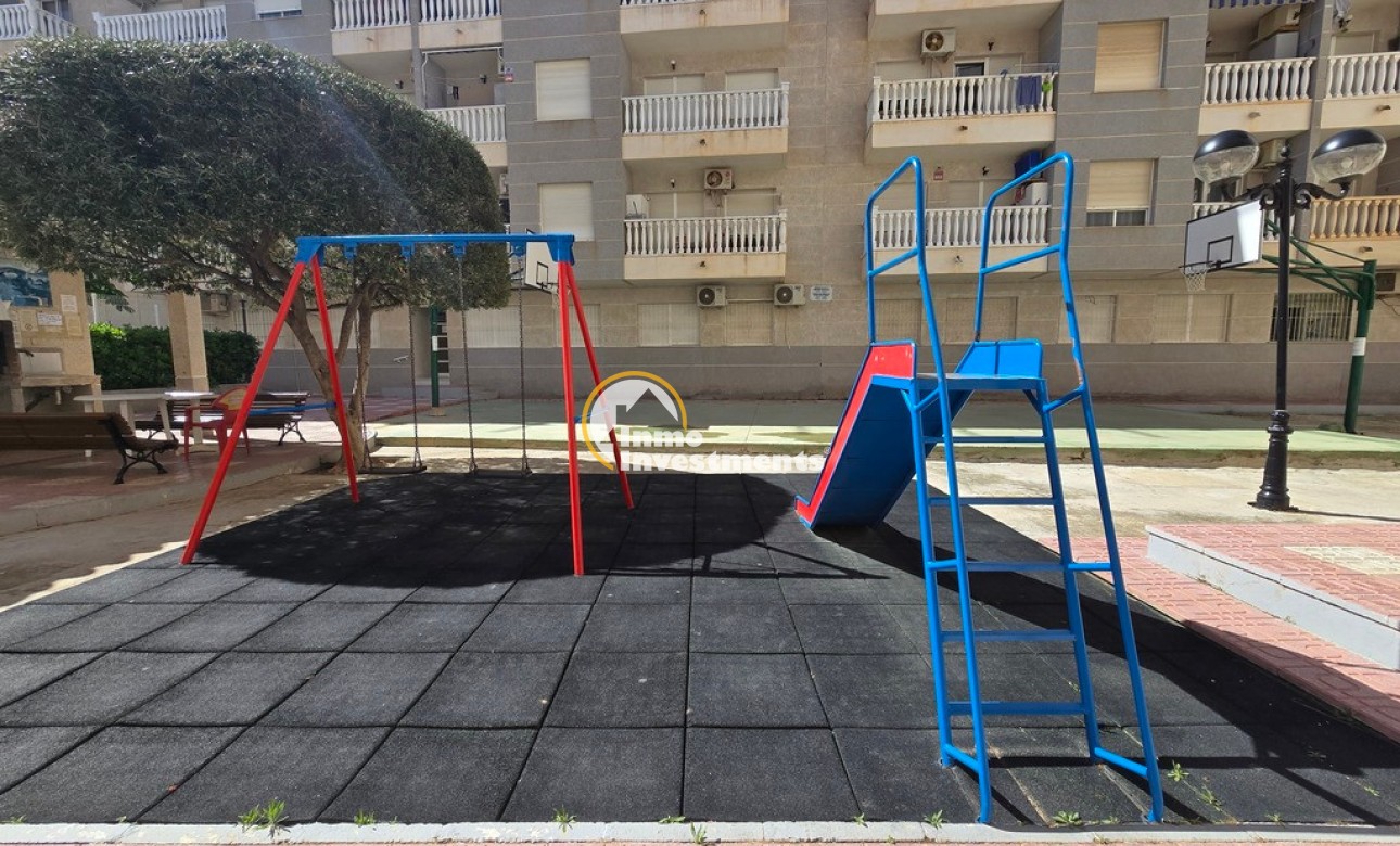 Resale - Apartment - Torrevieja