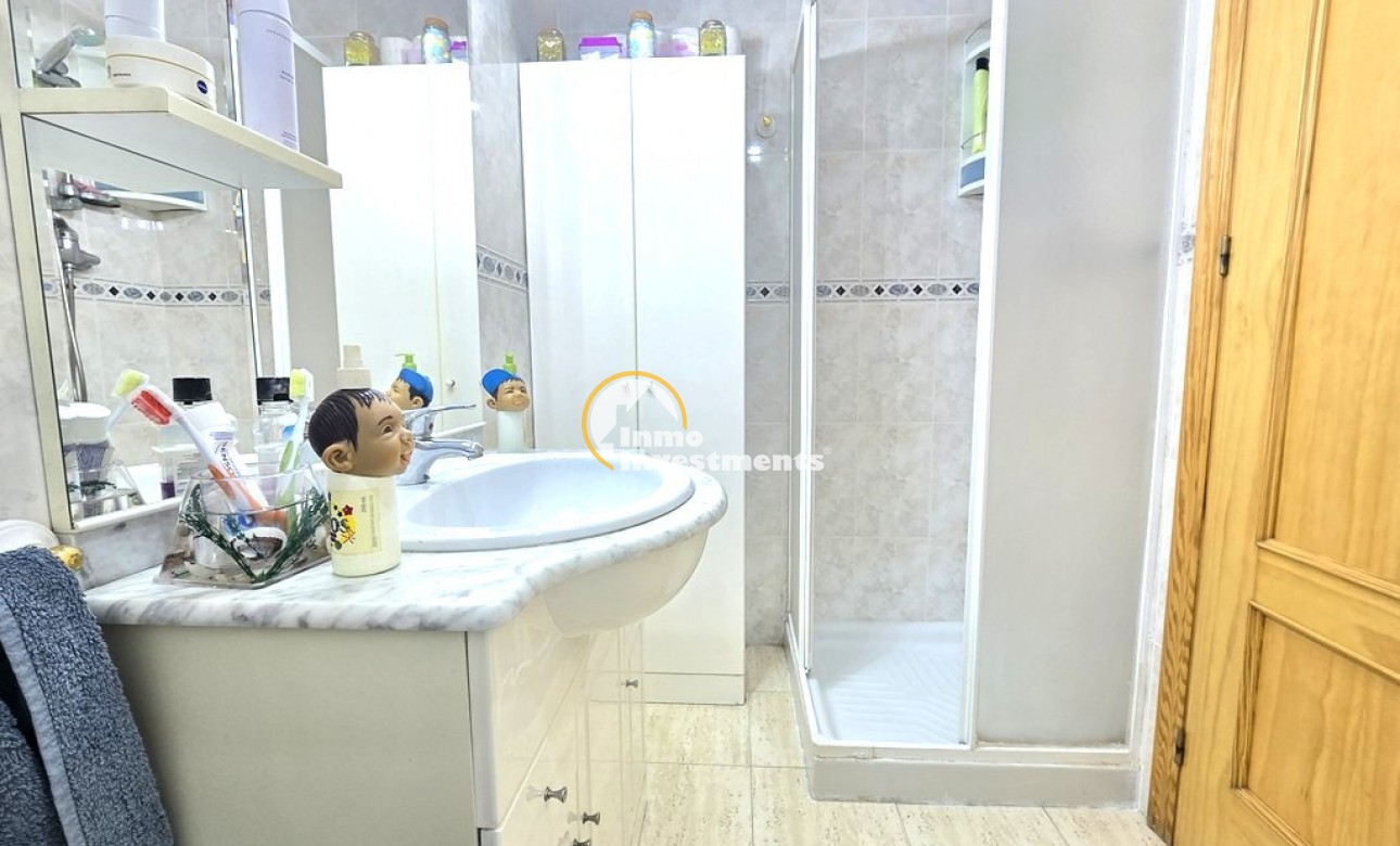 Resale - Apartment - Torrevieja