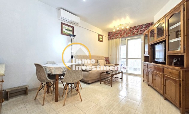 Resale - Apartment - Torrevieja
