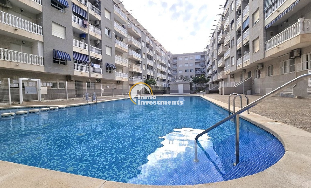 Resale - Apartment - Torrevieja