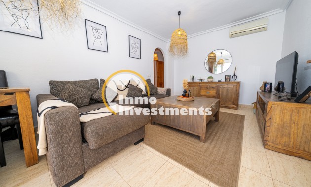 Resale - Apartment - Mil Palmeras - Riomar