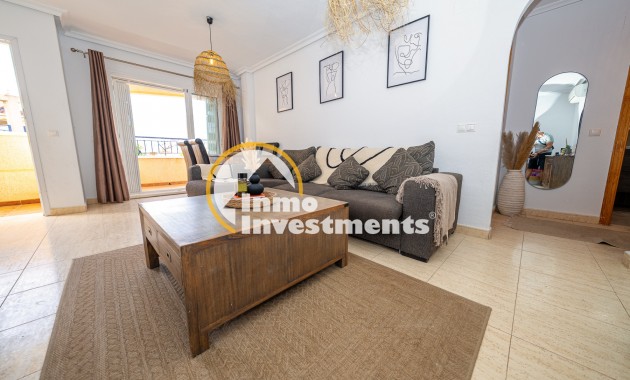 Resale - Apartment - Mil Palmeras - Riomar