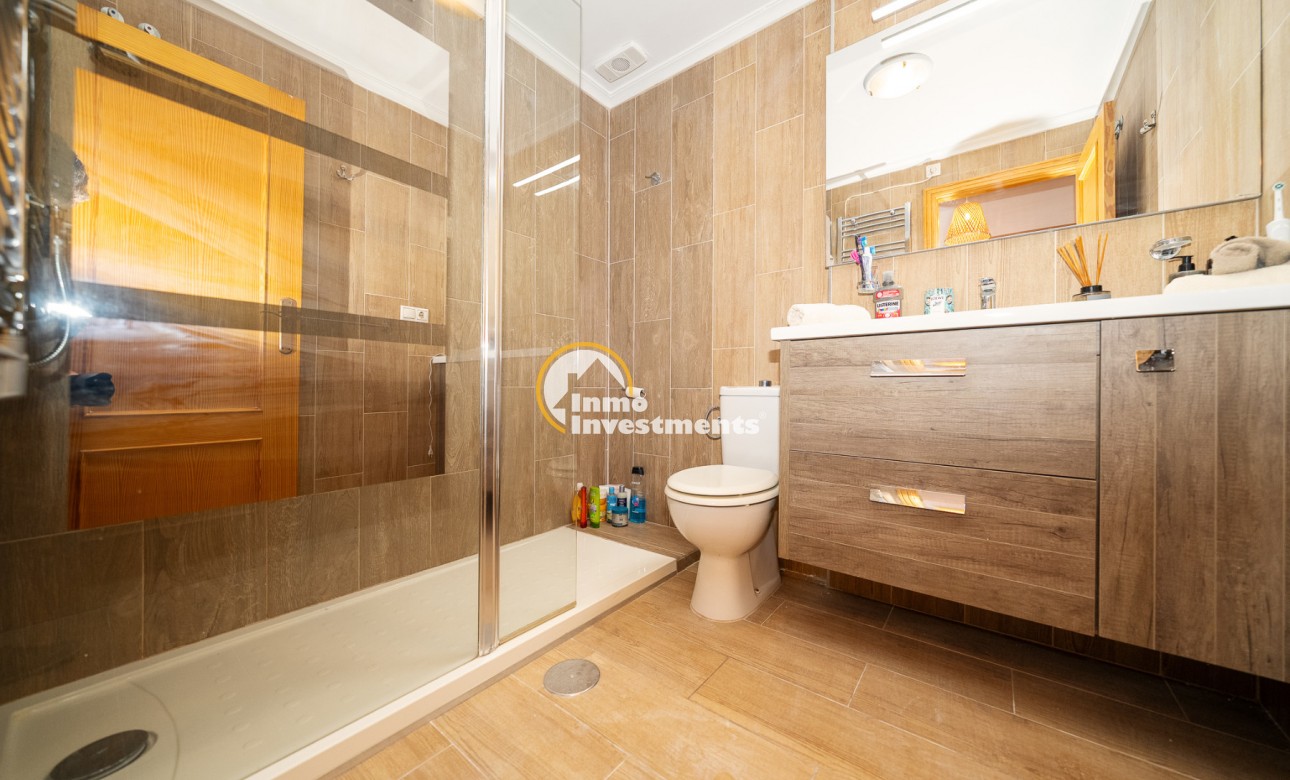 Resale - Apartment - Mil Palmeras - Riomar