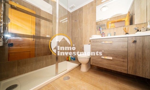 Resale - Apartment - Mil Palmeras - Riomar