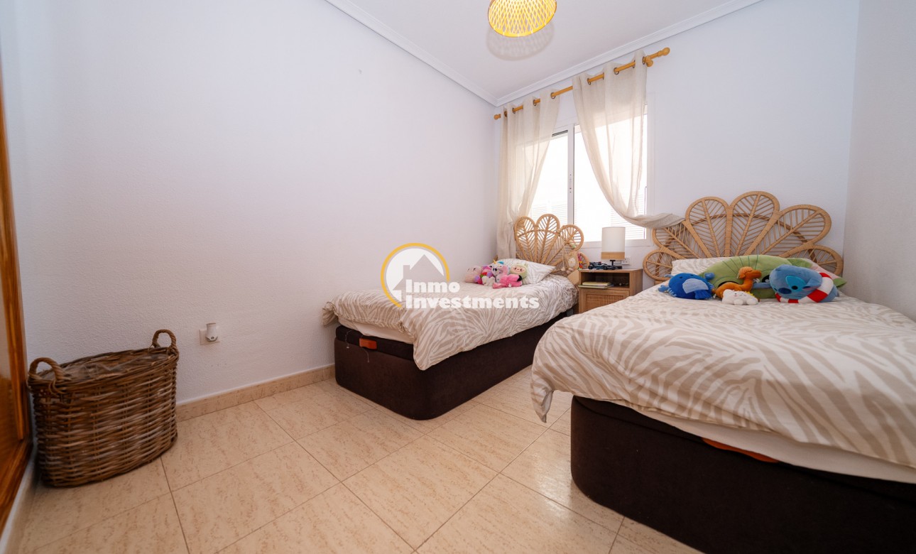 Resale - Apartment - Mil Palmeras - Riomar