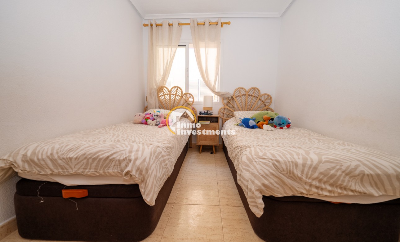 Resale - Apartment - Mil Palmeras - Riomar