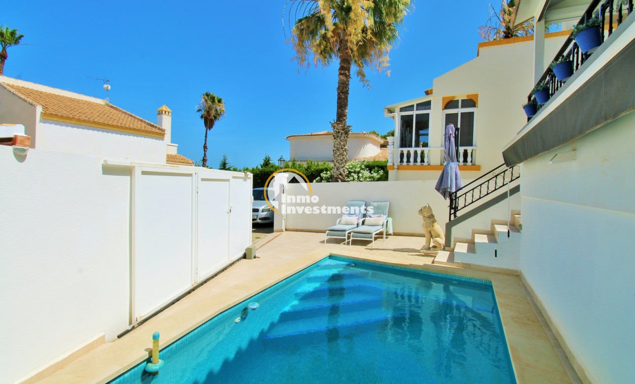 Revente privée - Villa - Villamartin
