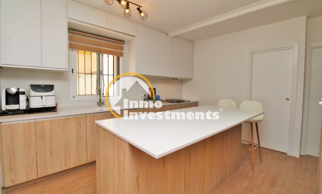 Revente privée - Villa - Villamartin