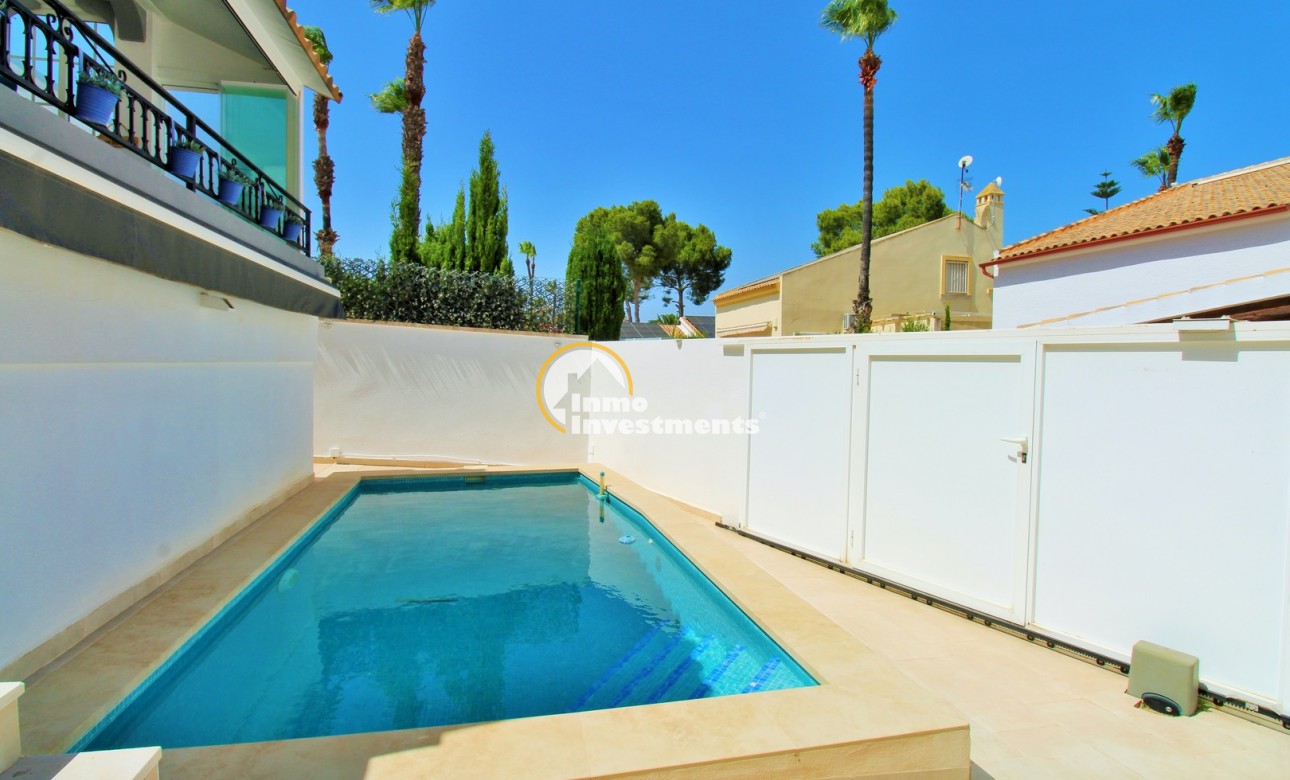 Revente privée - Villa - Villamartin