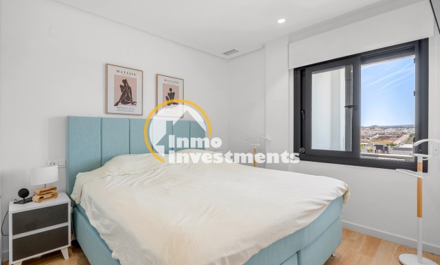 Resale - Penthouse - Los Altos
