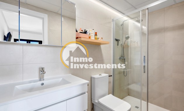 Resale - Penthouse - Los Altos
