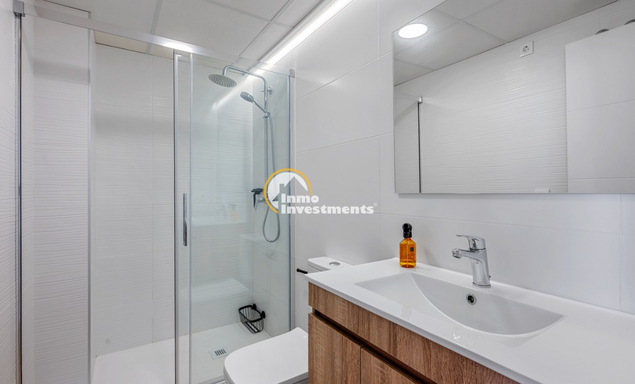 Resale - Penthouse - Los Altos
