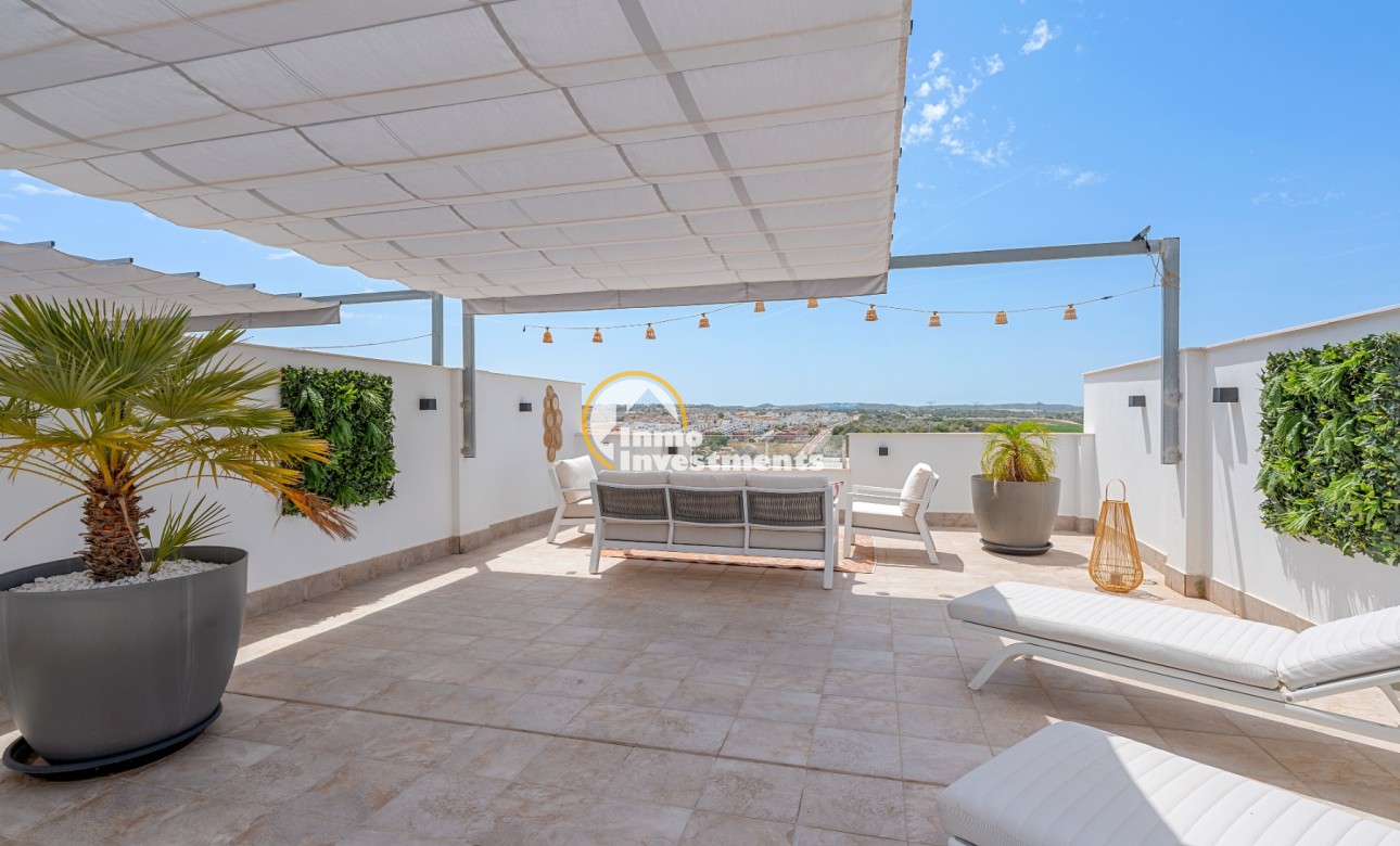 Resale - Penthouse - Los Altos