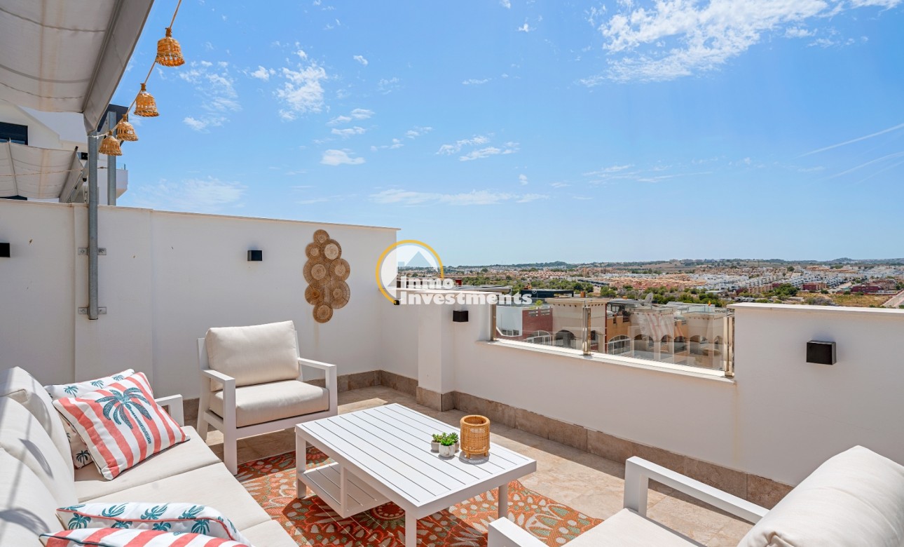 Resale - Penthouse - Los Altos