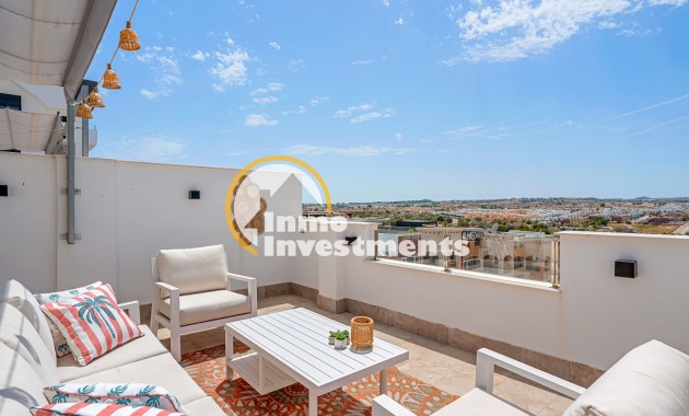 Resale - Penthouse - Los Altos