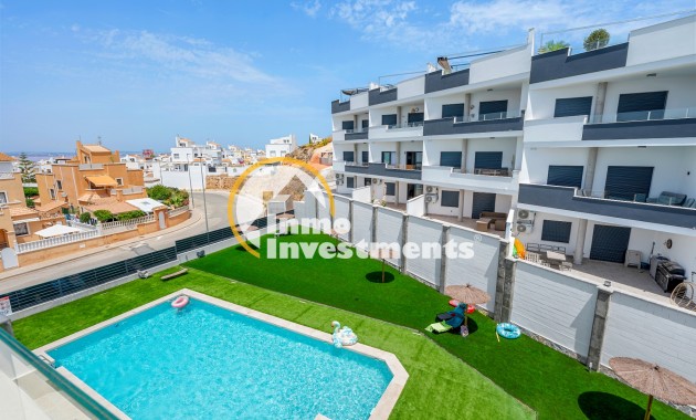 Resale - Penthouse - Los Altos