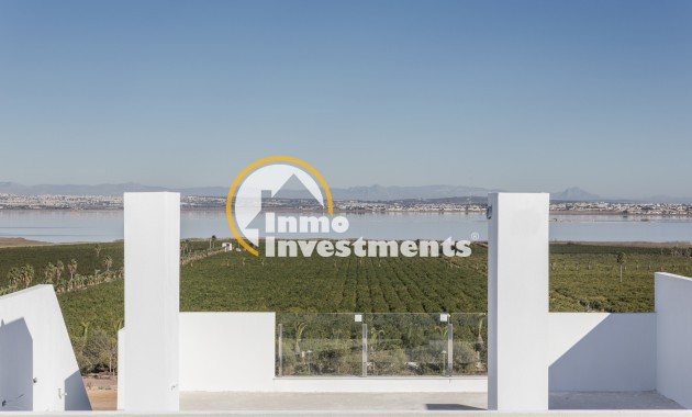 Obra nueva - Chalet adosado - Torrevieja