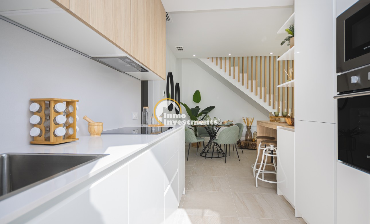 Obra nueva - Chalet adosado - Torrevieja
