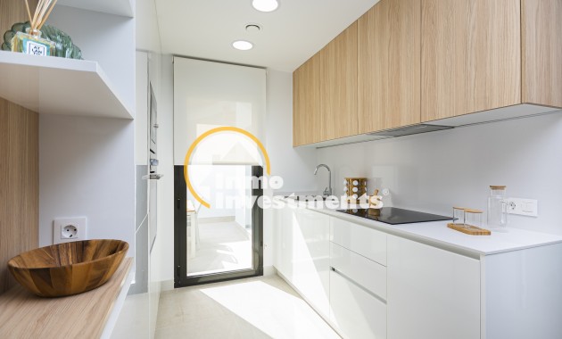 Obra nueva - Chalet adosado - Torrevieja
