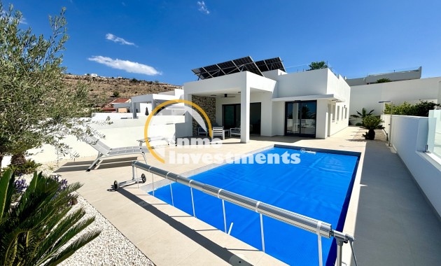 Obra nueva - Chalet independiente - Benijofar