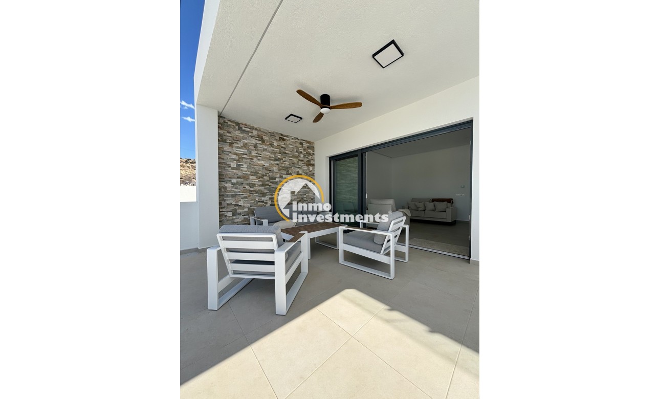 Obra nueva - Chalet independiente - Benijofar
