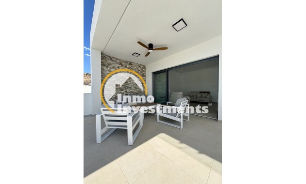 Obra nueva - Chalet independiente - Benijofar