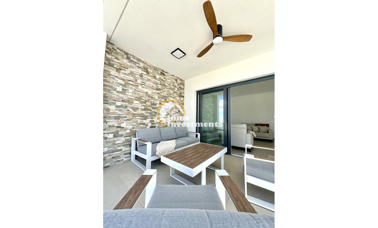 Obra nueva - Chalet independiente - Benijofar