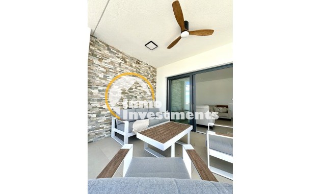 Obra nueva - Chalet independiente - Benijofar